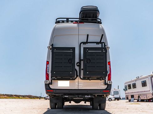 Used 2019 Mercedes-Benz Sprinter 4x4 170 image 7