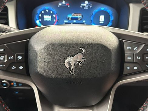 Used 2025 Ford Bronco Heritage Edition image 28