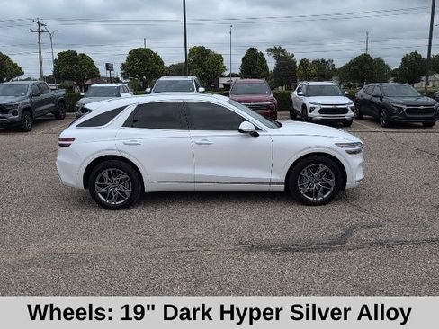 Used 2024 Genesis GV70 2.5T w/ Advanced Package AWD/4WD image 16