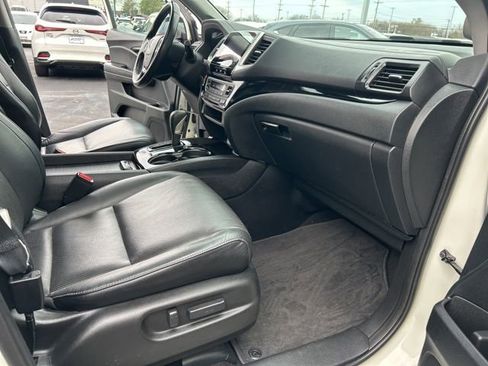Used 2018 Honda Ridgeline RTL-E image 31