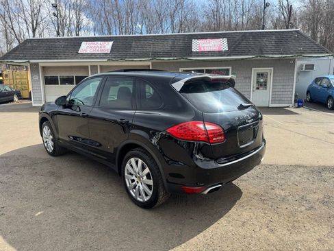 Used 2014 Porsche Cayenne Platinum Edition image 7
