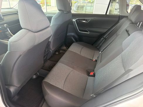 Certified 2025 Toyota RAV4 XLE AWD/4WD image 21