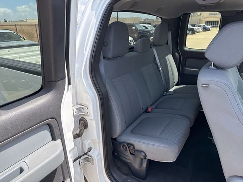 Used 2013 Ford F150 XLT w/ XLT Chrome Pkg image 11