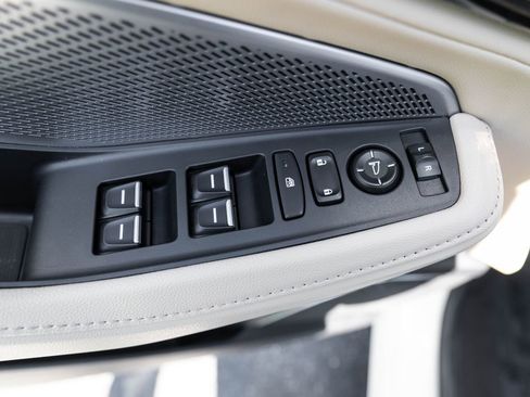 Certified 2026 Acura MDX SH-AWD image 26