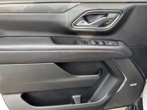 Certified 2024 Chevrolet Suburban RST image 15