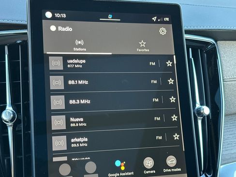 New 2026 Volvo XC90 T8 Ultra w/ Protection Package Premier image 16