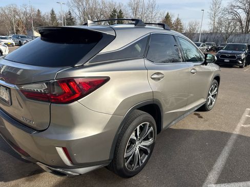 Used 2017 Lexus RX 350 FWD image 3