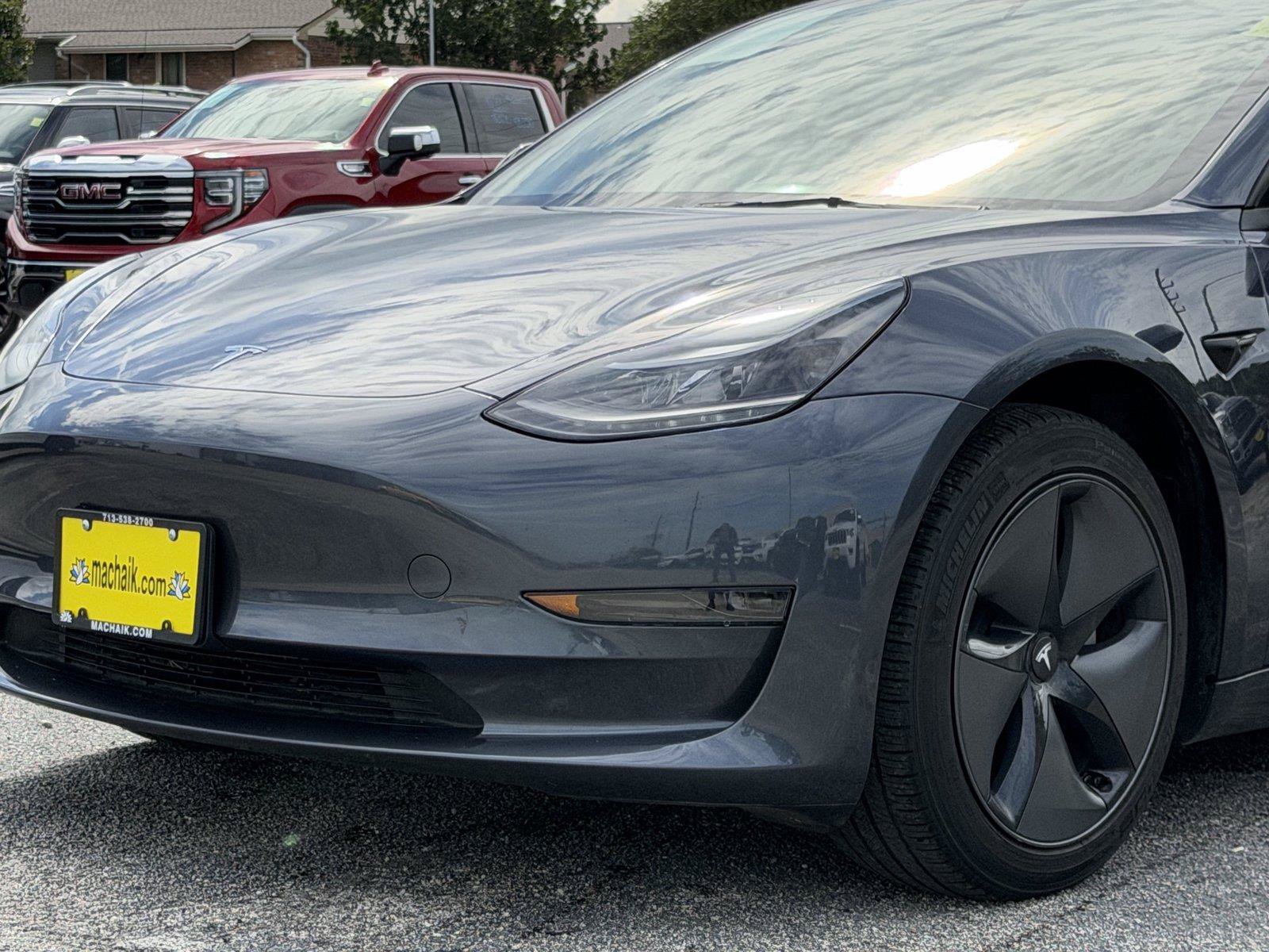 Used 2023 Tesla Model 3 Standard Range RWD image 9
