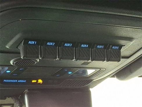 Used 2022 Ford Bronco Badlands image 25