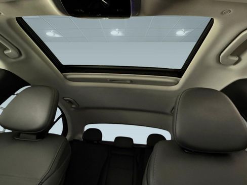 Certified 2023 Mercedes-Benz C 300 Sedan image 13