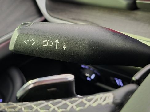 Used 2022 Jeep Grand Cherokee L Limited w/ Luxury Tech Group II image 49