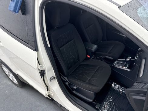 Used 2021 Ford EcoSport SE image 16