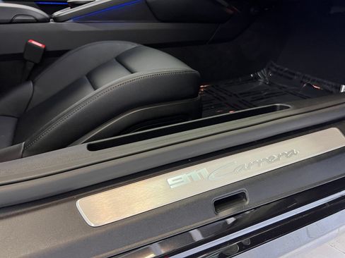 Used 2025 Porsche 911 Carrera RWD image 29