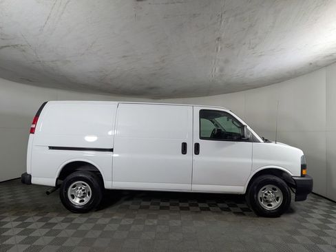 Used 2023 Chevrolet Express 2500 w/ Driver Convenience Package RWD image 6