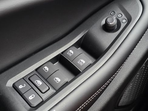 New 2025 Jeep Grand Cherokee Laredo X w/ Luxury Tech Group I RWD image 25