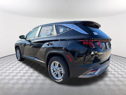 New 2026 Hyundai Tucson SE image 7