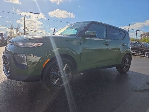 Used 2021 Kia Soul EX FWD image 3