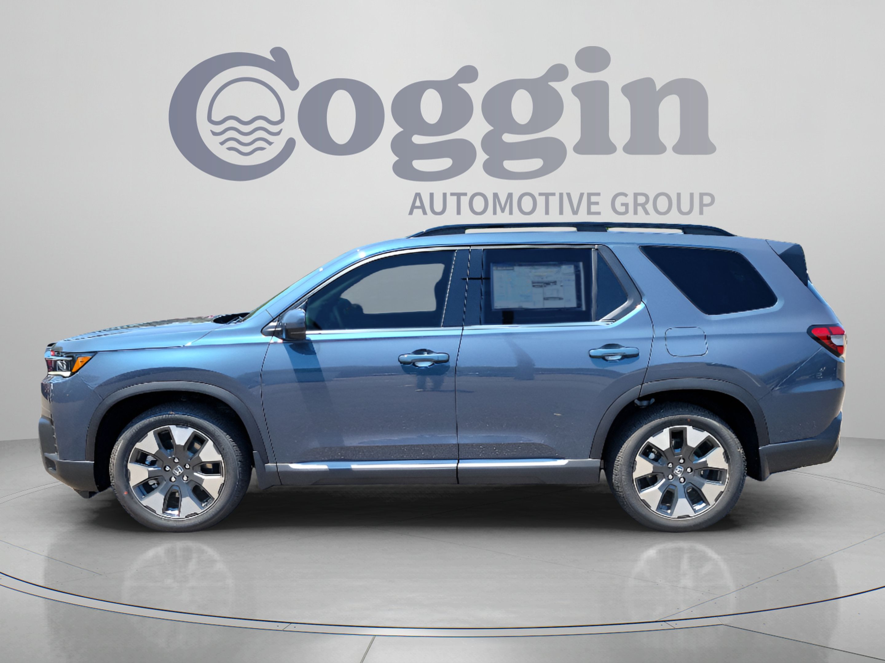 New 2026 Honda Pilot Elite image 2