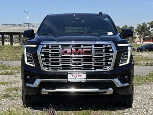 New 2026 GMC Yukon Denali image 2