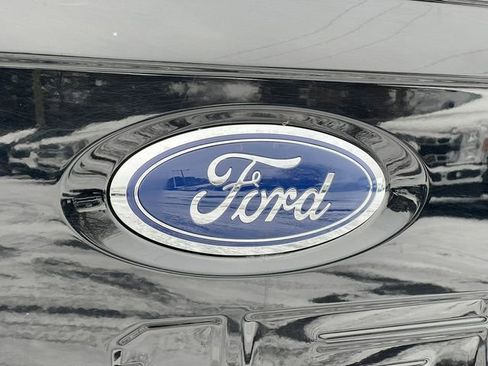 Certified 2022 Ford F150 XLT w/ Equipment Group 301A Mid image 51