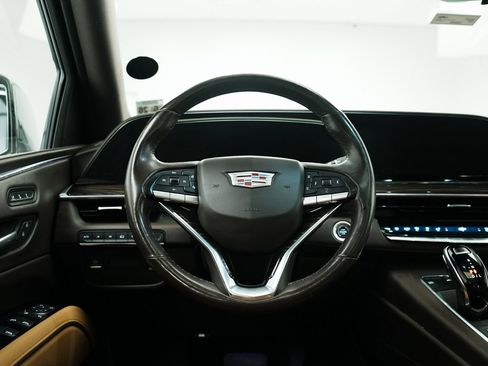 Used 2021 Cadillac Escalade ESV Premium Luxury image 24