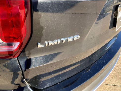 Used 2017 Ford Explorer Limited w/ Equipment Group 301A image 28