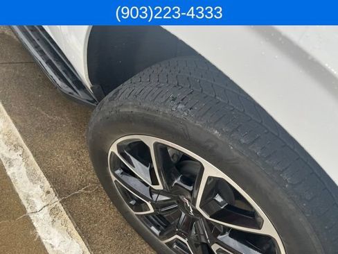 Used 2024 Chevrolet Tahoe RST w/ Luxury Package AWD/4WD image 11