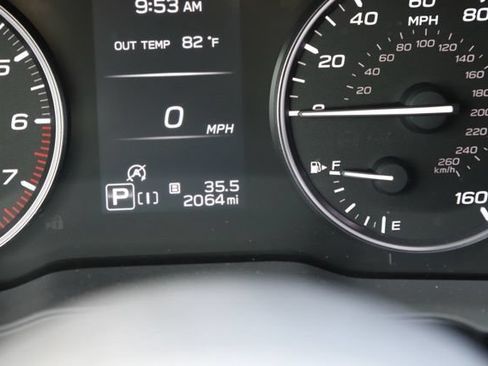 Used 2025 Subaru Crosstrek 2.5i Premium AWD/4WD image 29