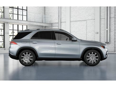 Certified 2025 Mercedes-Benz GLE 350 4MATIC image 18