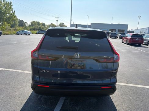 Used 2024 Honda CR-V EX image 5