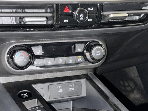 New 2026 Nissan Kicks SV w/ Cold Weather Package AWD/4WD image 27