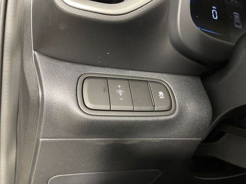 New 2026 Hyundai Venue SEL image 32