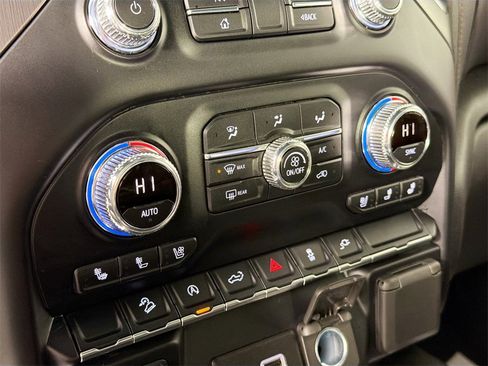 Used 2020 GMC Sierra 1500 AT4 image 14