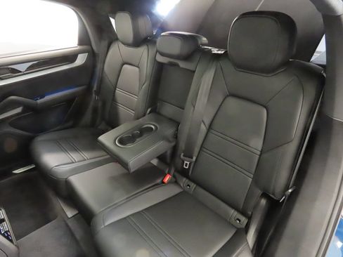 Certified 2026 Porsche Cayenne S AWD/4WD image 43