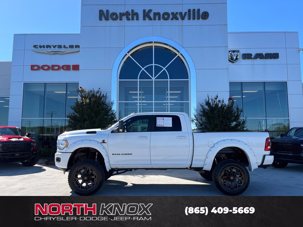 Used 2022 RAM 2500 Big Horn w/ Level C Equiment Group AWD/4WD image 2