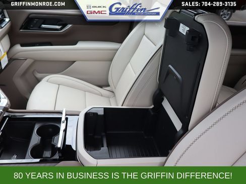 New 2026 GMC Yukon XL Denali w/ Denali Reserve Package AWD/4WD image 26