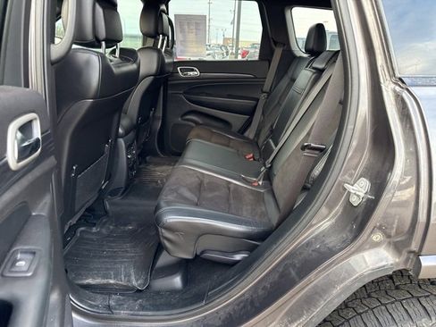 Used 2020 Jeep Grand Cherokee Altitude image 13