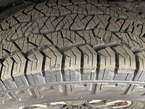 Used 2023 Nissan Frontier PRO-4X w/ Pro Convenience Package image 13