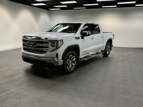 New 2026 GMC Sierra 1500 SLT w/ SLT Premium Package image 1