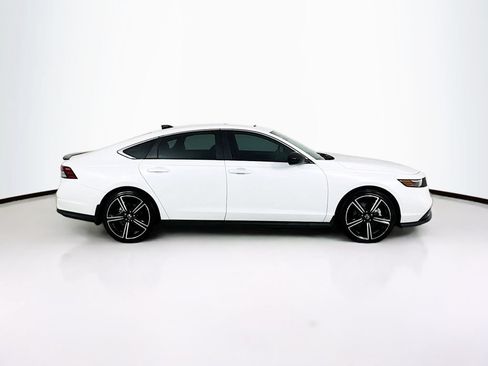 Certified 2023 Honda Accord Sport image 8