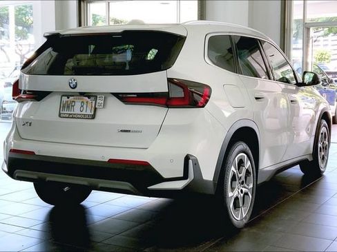 Certified 2023 BMW X1 xDrive28i AWD/4WD image 6