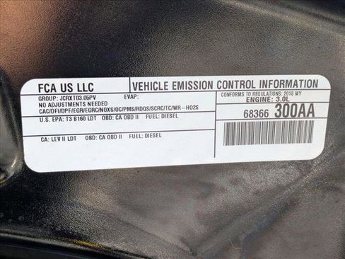 Used 2018 Jeep Grand Cherokee Limited image 22