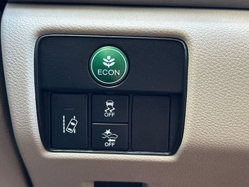 Used 2017 Honda Accord EX-L image 30