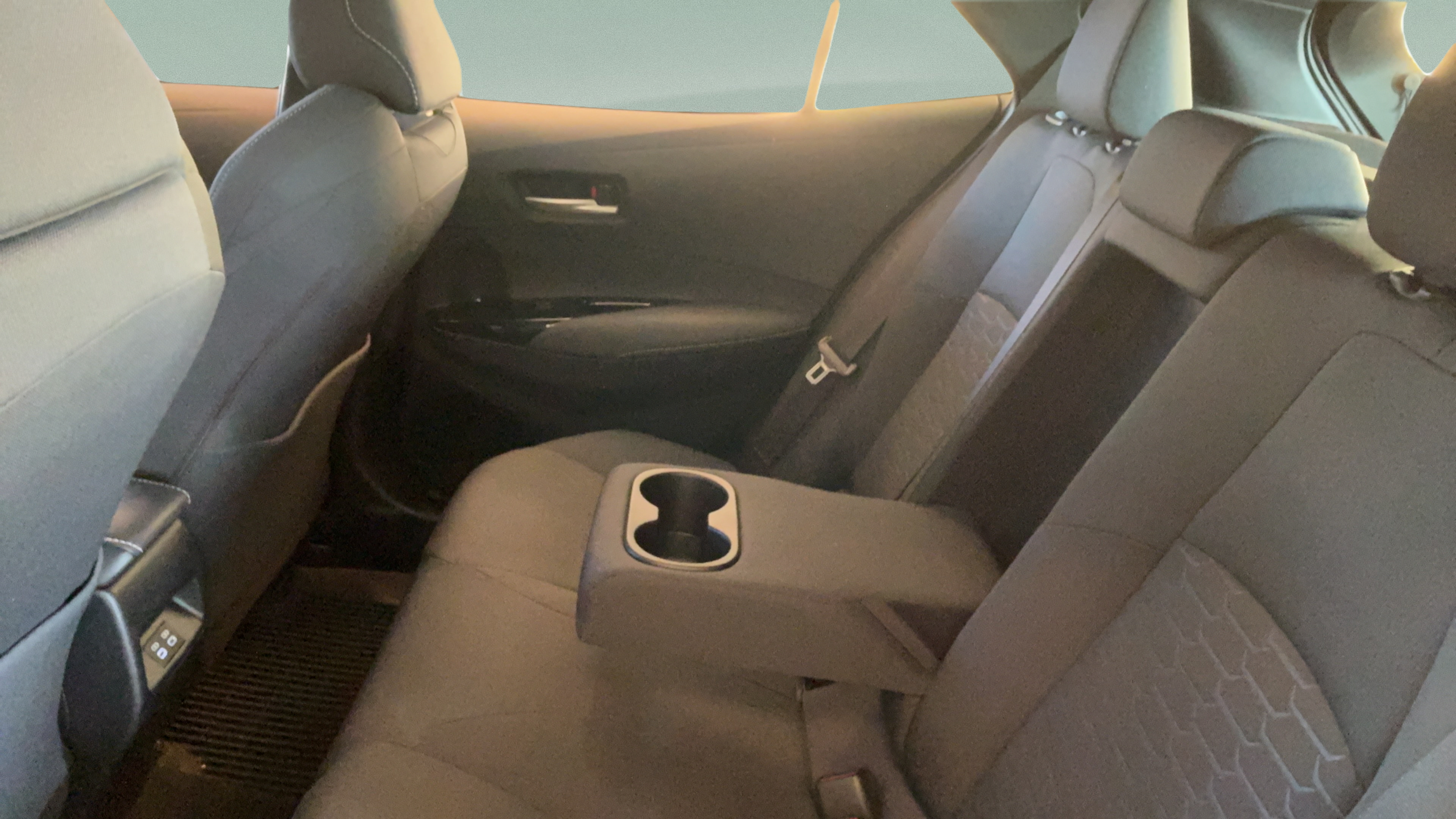 Certified 2025 Toyota Corolla SE FWD image 25