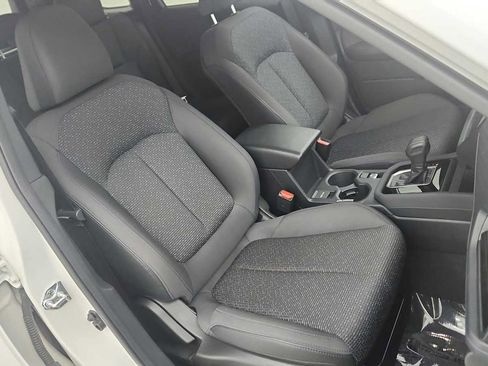 Certified 2025 Subaru Forester Premium AWD/4WD image 25