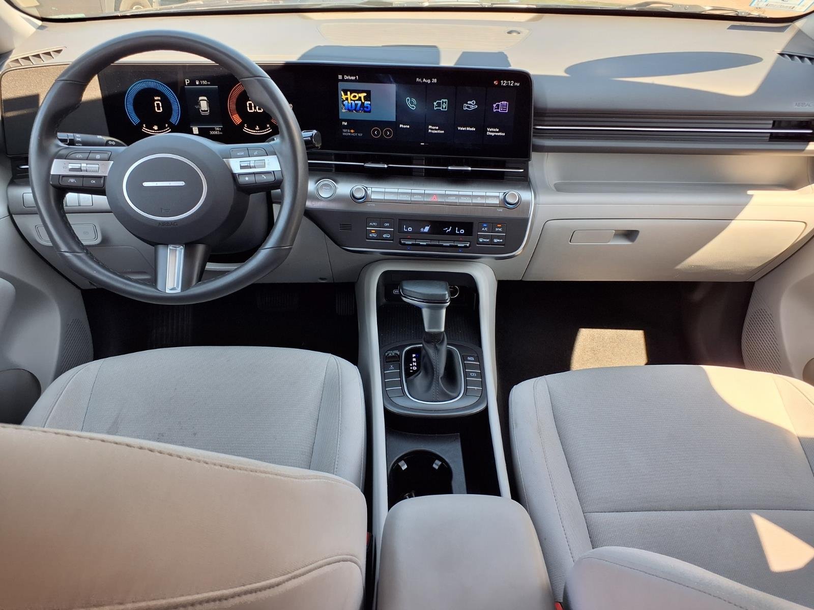 Used 2025 Hyundai Kona SEL AWD/4WD image 8