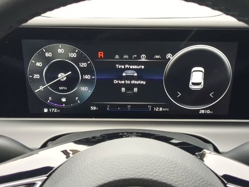 Certified 2025 Kia Seltos EX w/ EX Sunroof Package image 22