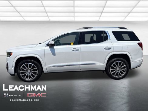 Certified 2023 GMC Acadia Denali w/ Denali Ultimate Package FWD image 6