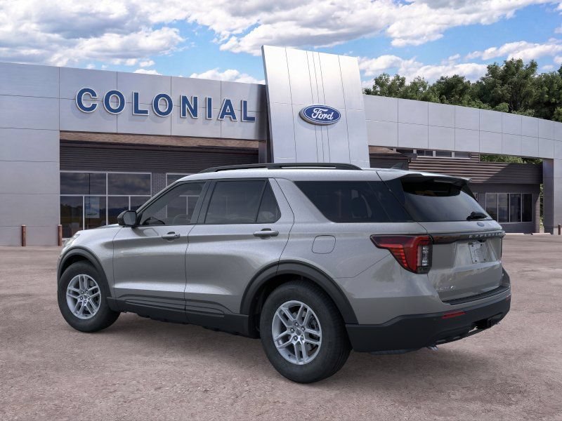 New 2026 Ford Explorer Active AWD/4WD image 4