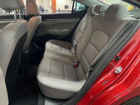 Used 2018 Hyundai Elantra SE w/ SE Connectivity Package 04 image 27